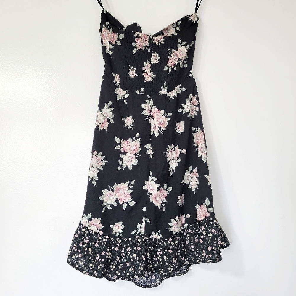 Lulu's Frances Black Floral Print Strapless Tie-Front Mini Dress Size XS - Picture 3 of 11